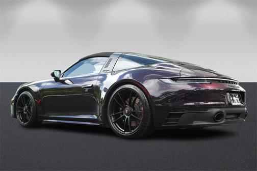 2024 Porsche 911 Targa 4 GTS