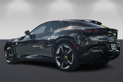 2025 Ferrari Purosangue 