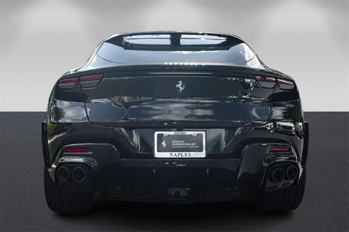 2025 Ferrari Purosangue 