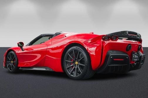 2023 Ferrari SF90 Spider 