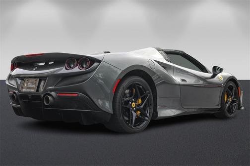 2022 Ferrari F8 Spider Base