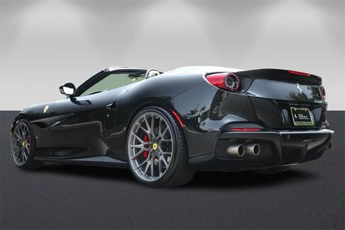 2022 Ferrari Portofino M Base