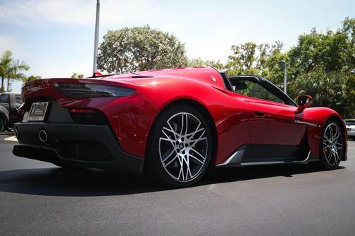 Rosso Vincente 2024 Maserati MC20 Cielo