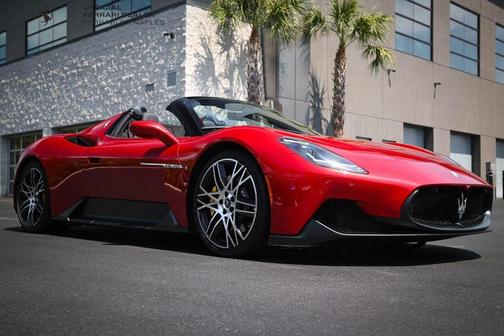 Rosso Vincente 2024 Maserati MC20 Cielo