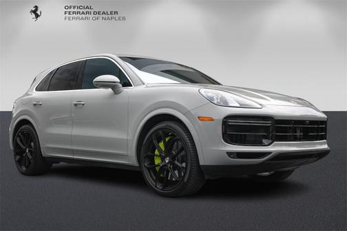 2022 Porsche Cayenne Turbo