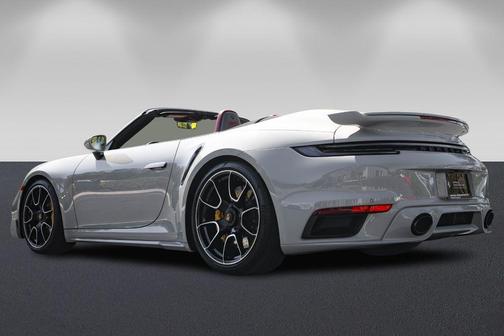 2025 Porsche 911 Turbo S