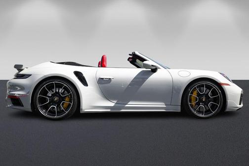 2025 Porsche 911 Turbo S