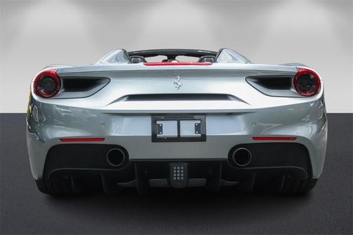 2018 Ferrari 488 Spider Base