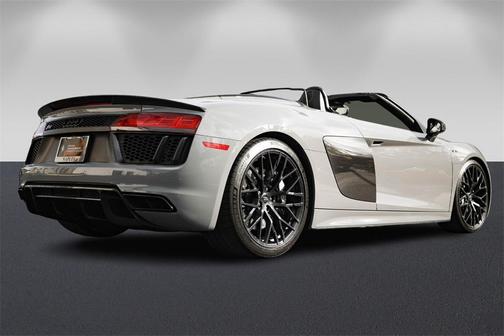 2018 Audi R8 5.2 quattro Plus