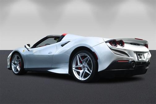2021 Ferrari F8 Spider 