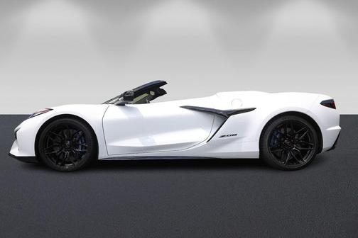 Arctic White 2026 Chevrolet Corvette Z06