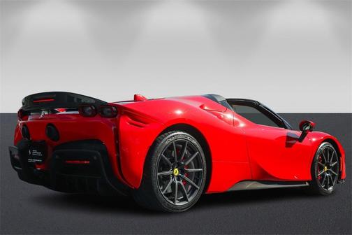 2023 Ferrari SF90 Spider 