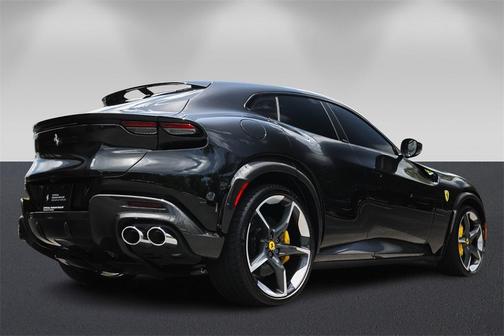 2024 Ferrari Purosangue Base