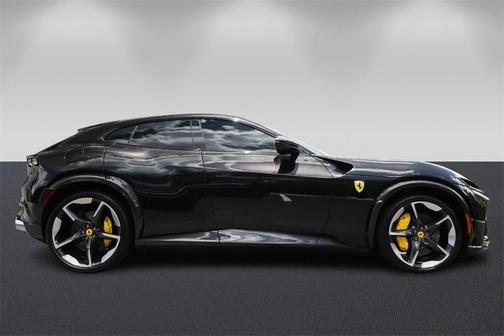 2024 Ferrari Purosangue Base