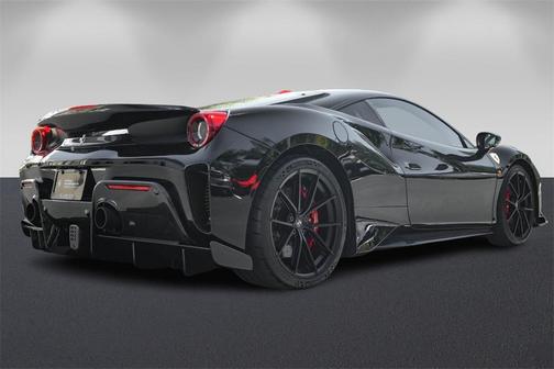 2020 Ferrari 488 Pista