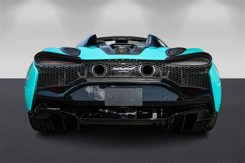 2025 McLaren Artura Performance