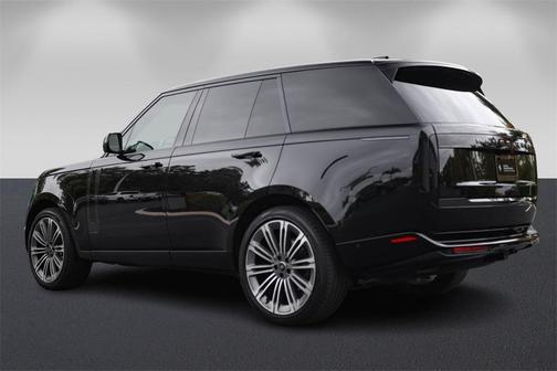 2024 Land Rover Range Rover P400 SE
