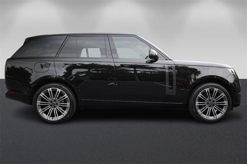 2024 Land Rover Range Rover P400 SE