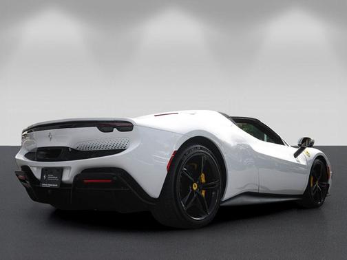 Bianco Cervino 2024 Ferrari 296 GTS
