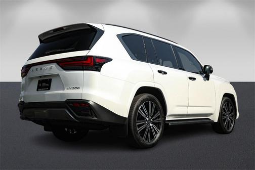 2025 Lexus LX 600 Luxury