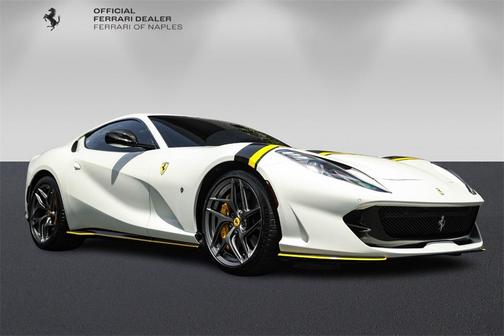 2019 Ferrari 812 Superfast Base
