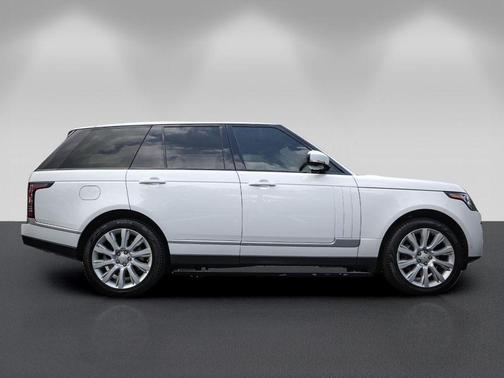 Fuji White 2015 Land Rover Range Rover 5.0L Supercharged