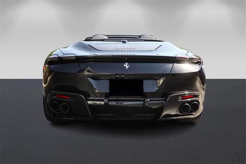 2024 Ferrari Roma Spider Base