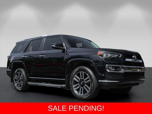 Midnight Black Metallic 2018 Toyota 4Runner Limited