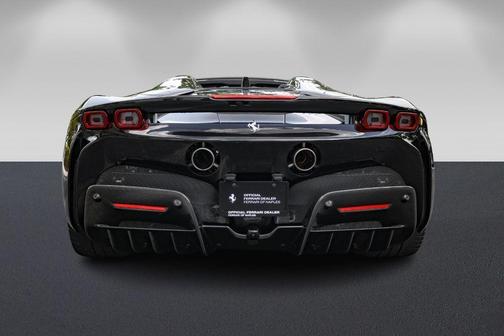 2024 Ferrari SF90 Spider 