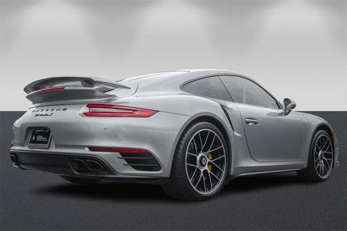 2017 Porsche 911 Turbo S