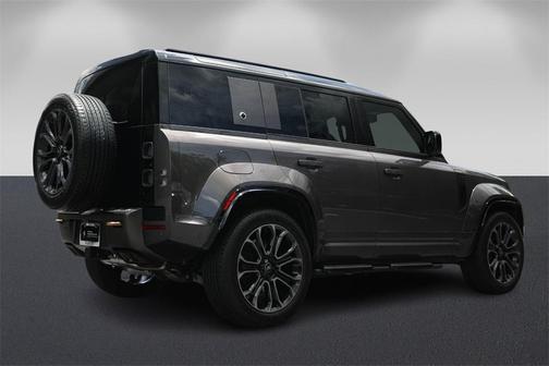 2025 Land Rover Defender