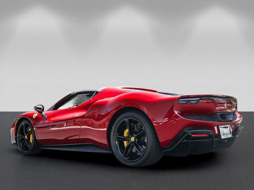 Rosso Mugello 2025 Ferrari 296 GTS