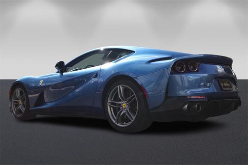 2019 Ferrari 812 Superfast 