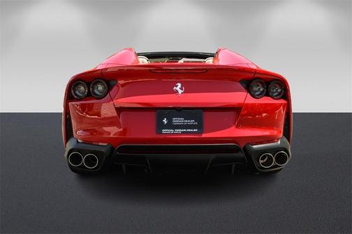 2023 Ferrari 812 GTS Base