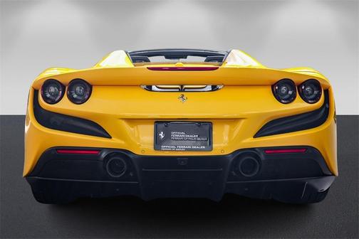2022 Ferrari F8 Spider 