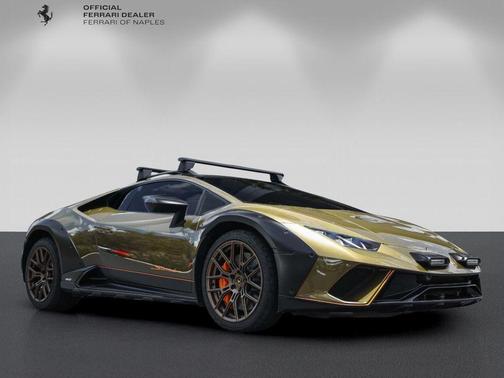 Verde 2024 Lamborghini Huracan Sterrato