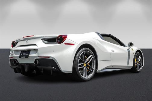 2017 Ferrari 488 Spider Base