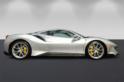 2020 Ferrari 488 Pista Base
