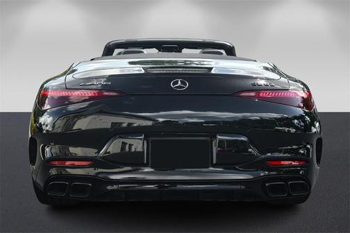 2022 Mercedes-Benz AMG SL 63 