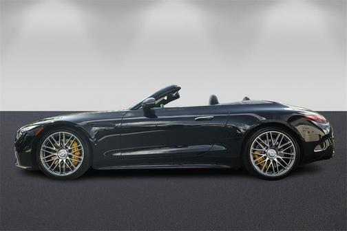 2022 Mercedes-Benz AMG SL 63 