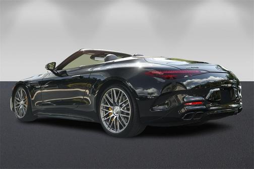 2022 Mercedes-Benz AMG SL 63 