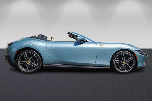 2024 Ferrari Roma Spider 
