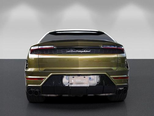 Verde Gea Lucido Metallic 2026 Lamborghini Urus SE
