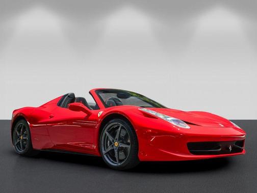 Rosso Corsa 2014 Ferrari 458 Spider