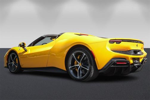 2024 Ferrari 296 GTS 