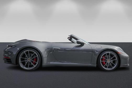 2020 Porsche 911 Carrera 4S