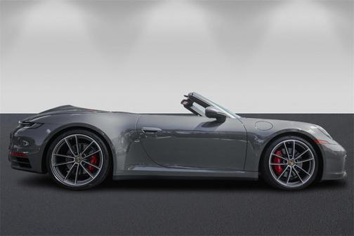 2020 Porsche 911 Carrera 4S