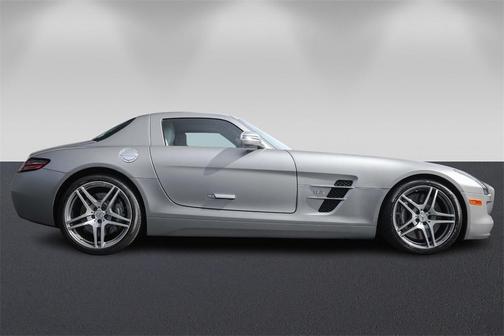 2012 Mercedes-Benz SLS AMG SLS AMG