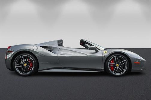 2019 Ferrari 488 Spider 