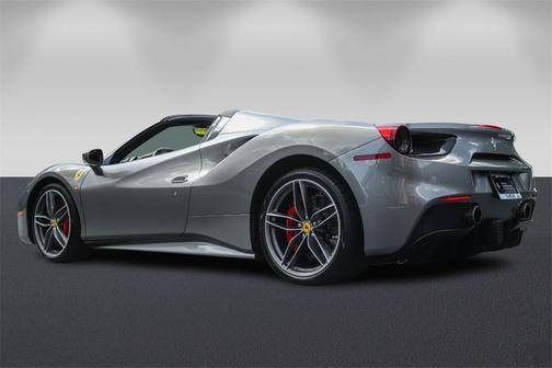 2019 Ferrari 488 Spider 
